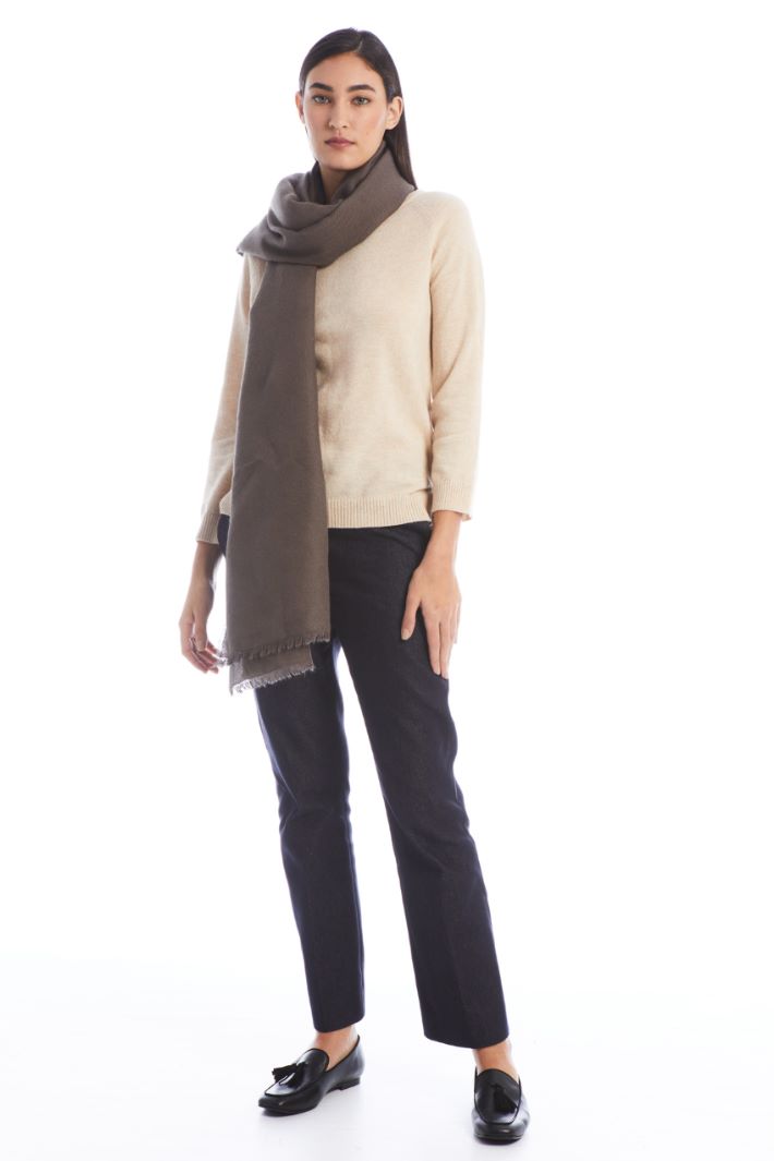 Stola con bordi sfrangiati - MARRONE - Fashion Market - 2