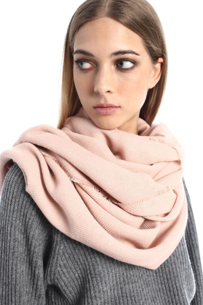 Stola con bordi sfrangiati - ROSA - Fashion Market - 2