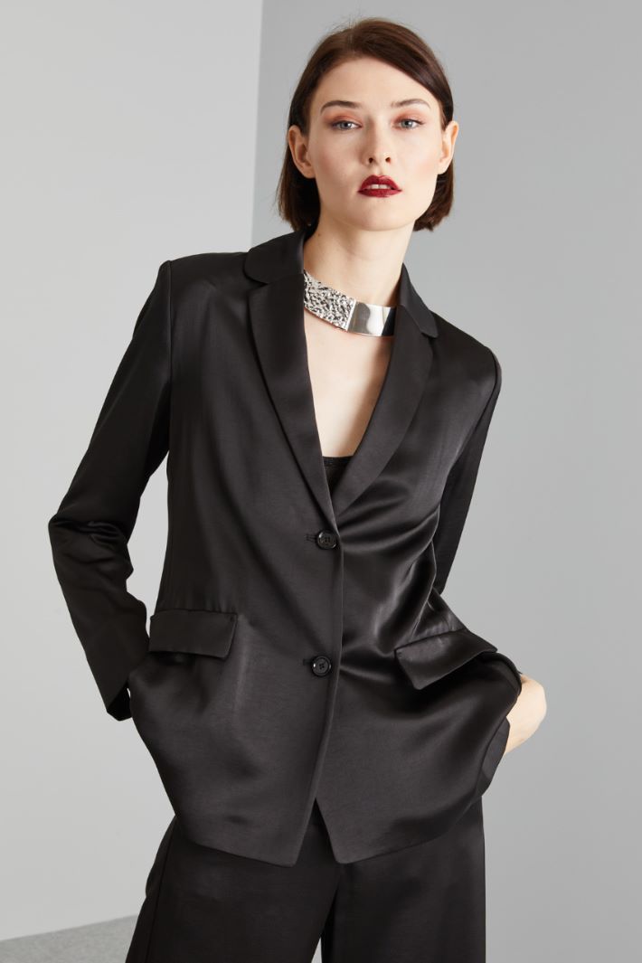 Blazer in raso con spacco - NERO - Fashion Market - 2