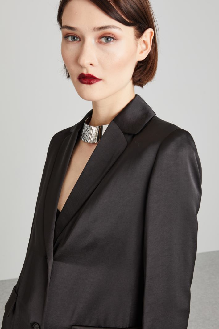 Blazer in raso con spacco - NERO - Fashion Market - 3
