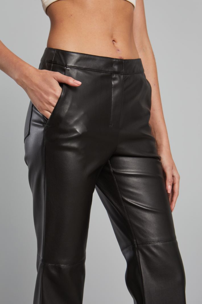 Pantaloni flare in jersey spalmato - NERO - Fashion Market - 3